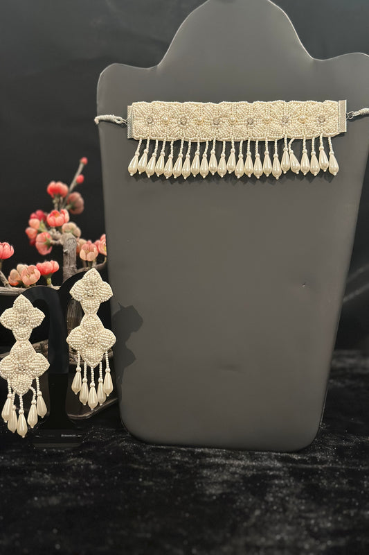 White beads Choker Necklace